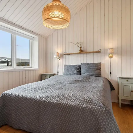 Vakantiehuis Snug In Snogebaek A Modern Cozy Summer House